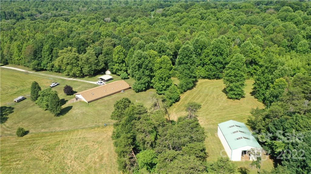 548 Lippard Farm Rd., Statesville, NC 28625