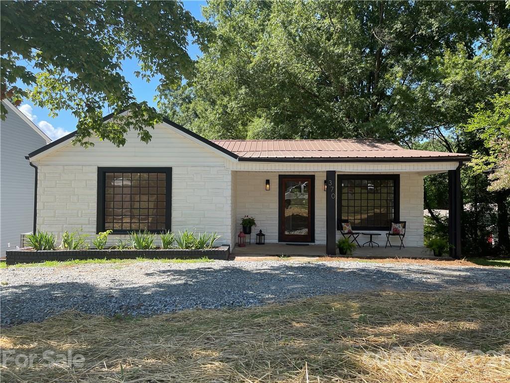 370 Water St., Mooresville, NC 28115