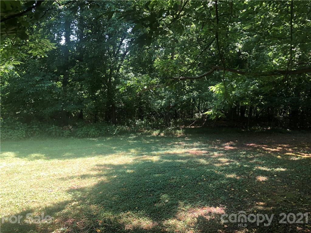 125 Lytton Farm Rd., Troutman, NC 28166