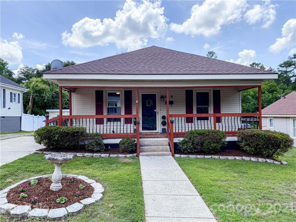 819 Elm St., Kannapolis, NC 28081