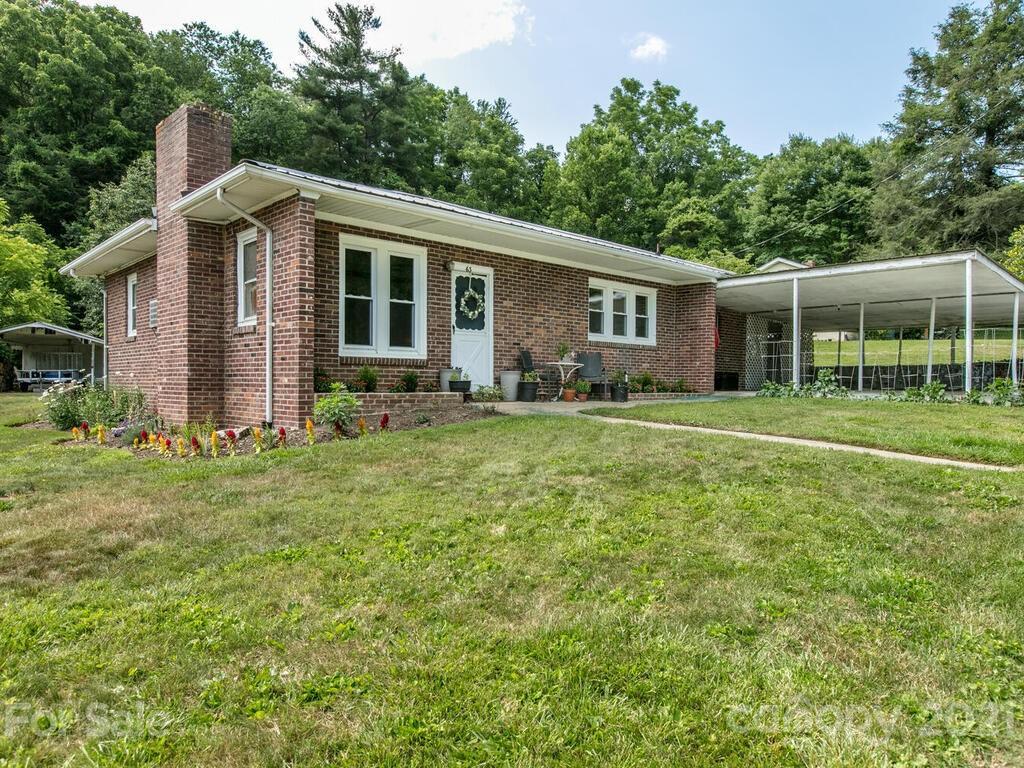 63 Kerley St., Waynesville, NC 28786