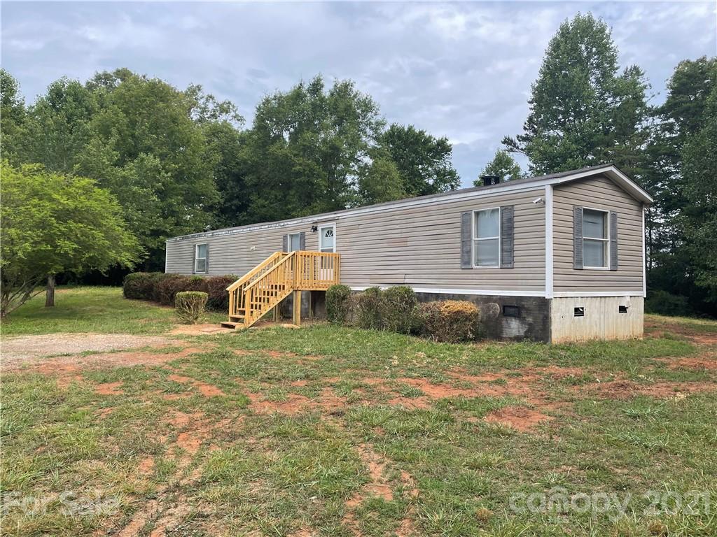 6259 Christopher Ct., Hickory, NC 28601