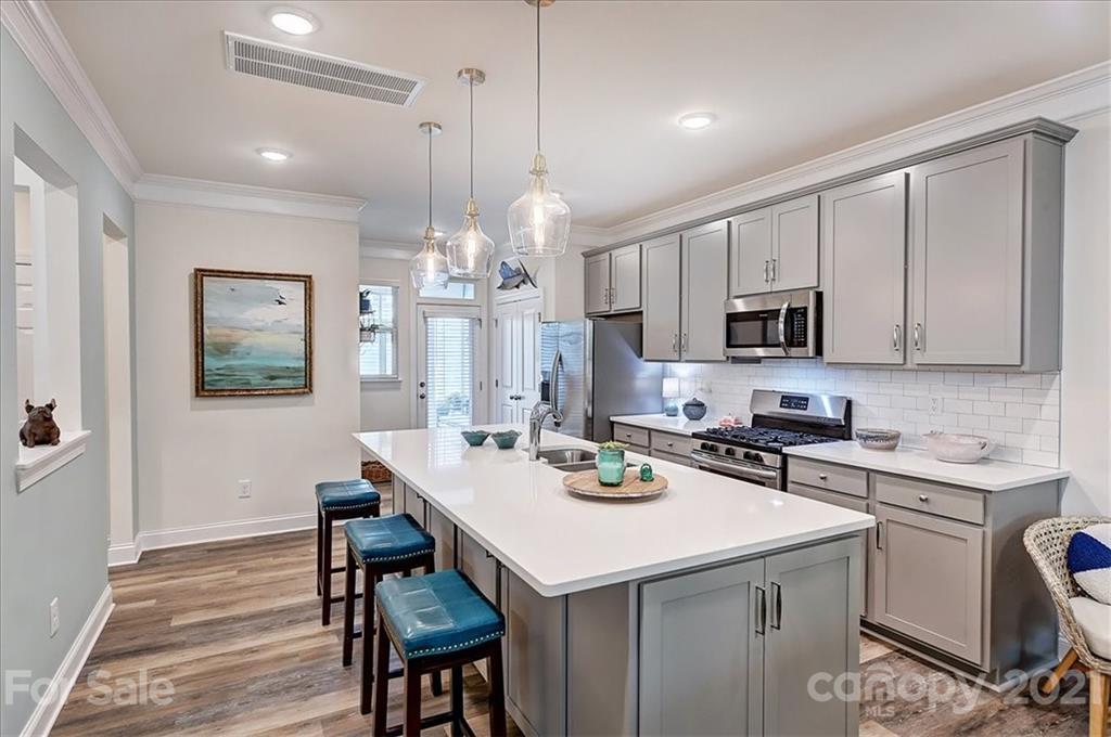 110 Synandra Dr. #E, Mooresville, NC 28117