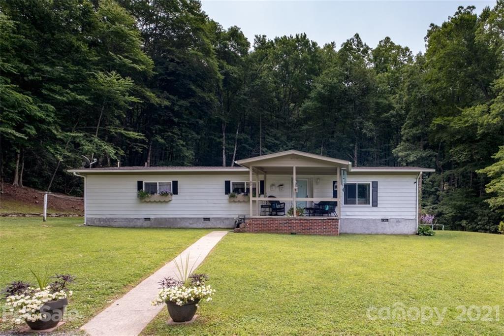 80 Bridal Creek Cove, Pisgah Forest, NC 28768