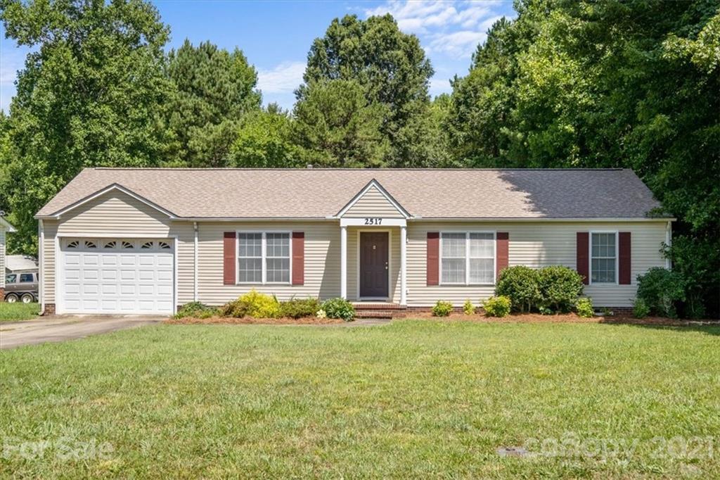 2517 Foxfire Dr., Salisbury, NC 28147