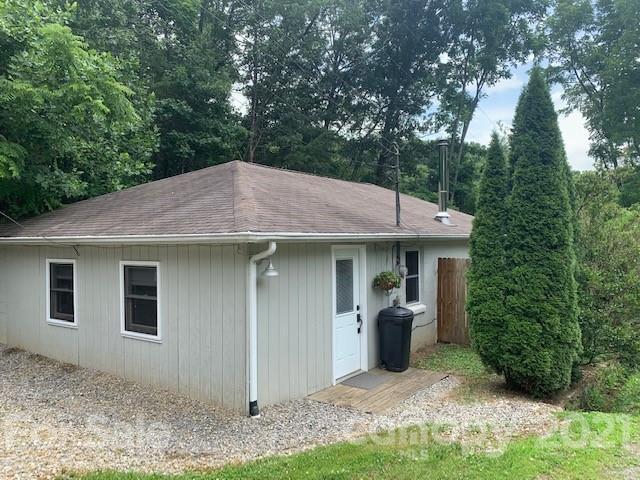 107 Fisher Ln., Asheville, NC 28804