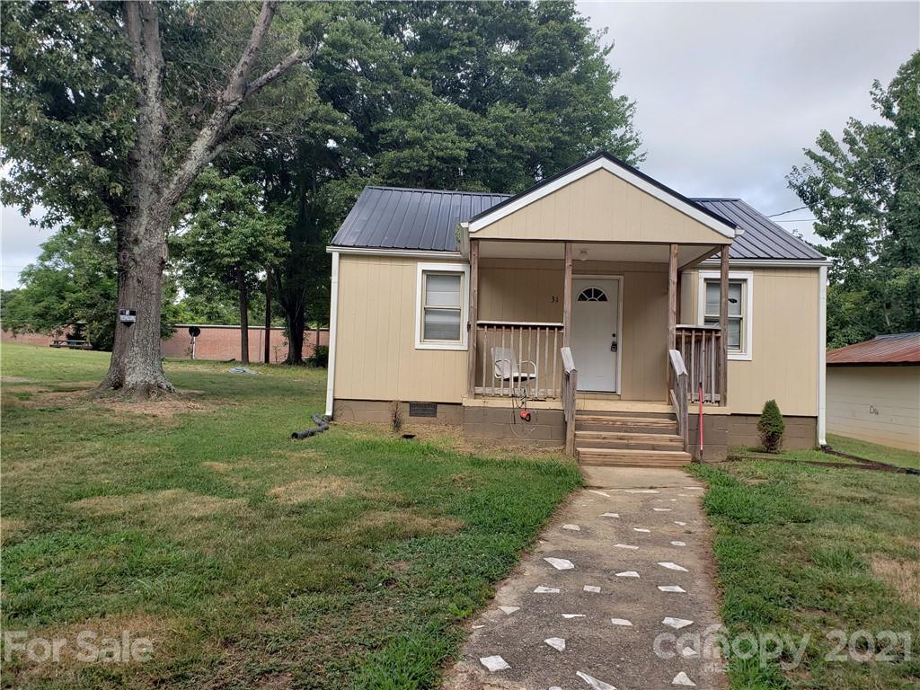 31 20th St., Hickory, NC 28601