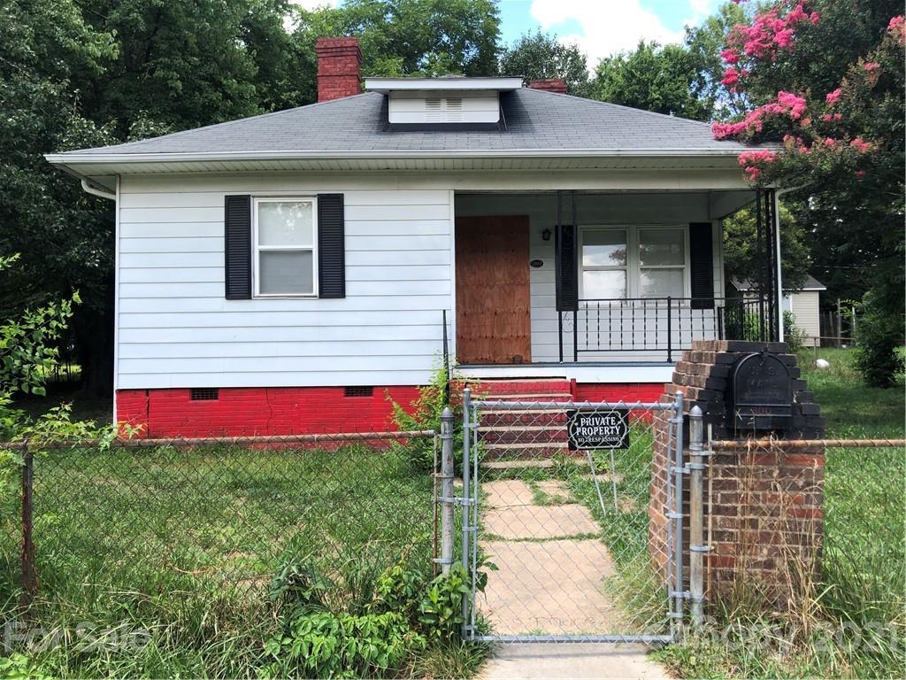 300 S Crigler St. #220, Charlotte, NC 28208