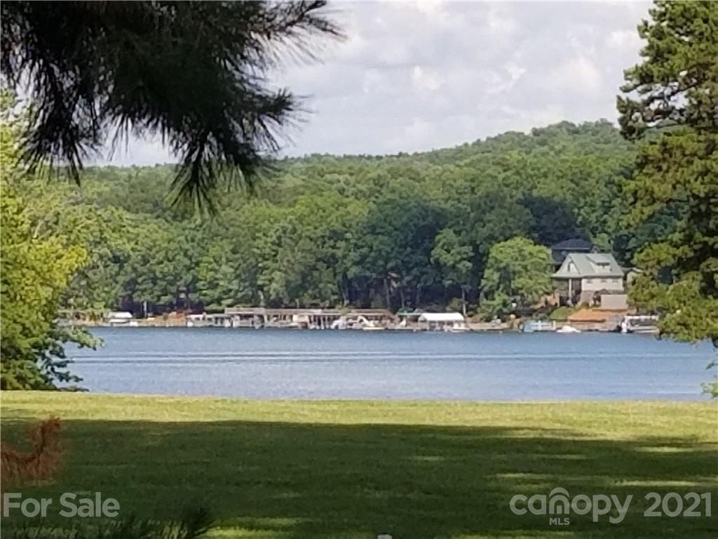 118 Gatlin Knoll #10, Badin Lake, NC 28127