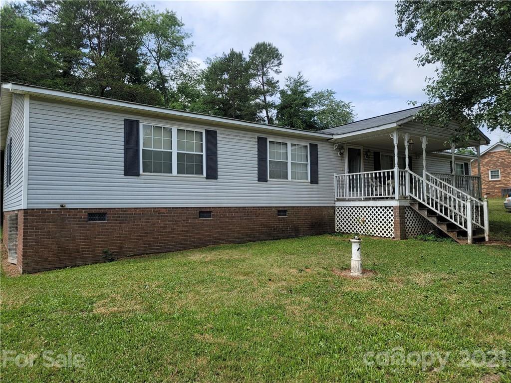 3100 Hollywood Dr., Gastonia, NC 28052