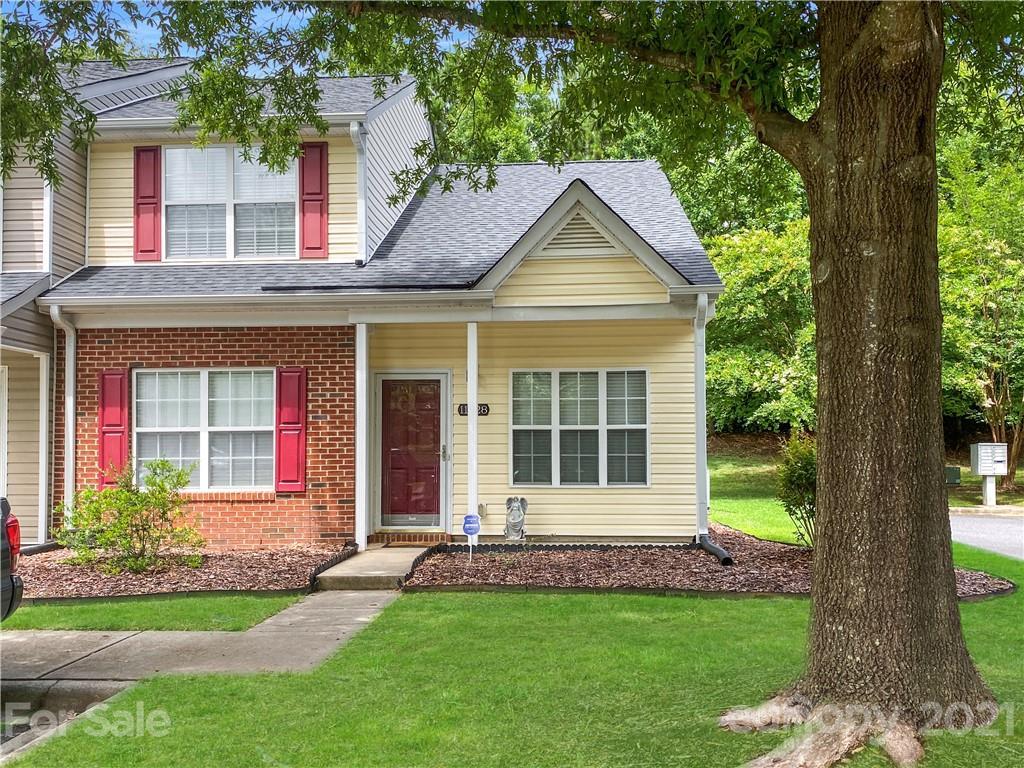 11528 Briddle Hall Ct., Charlotte, NC 28214