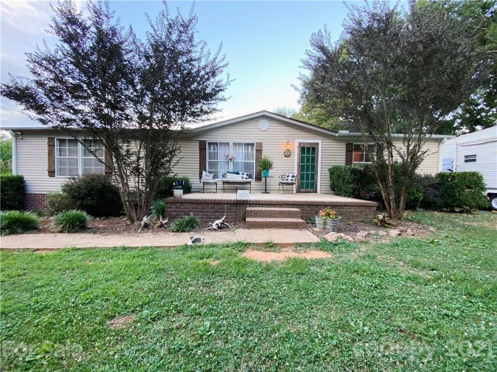 1629 Barnhardt Rd., China Grove, NC 28023