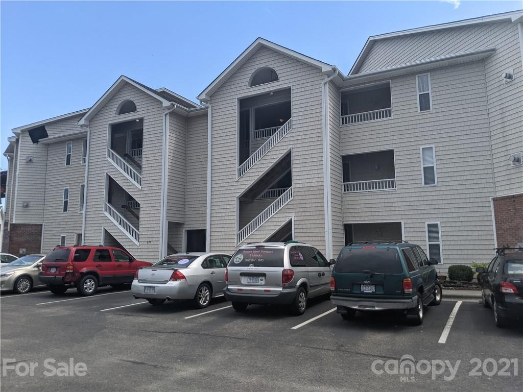 625 Spencer Farlow Dr. #3-30, Carolina Beach, NC 28428