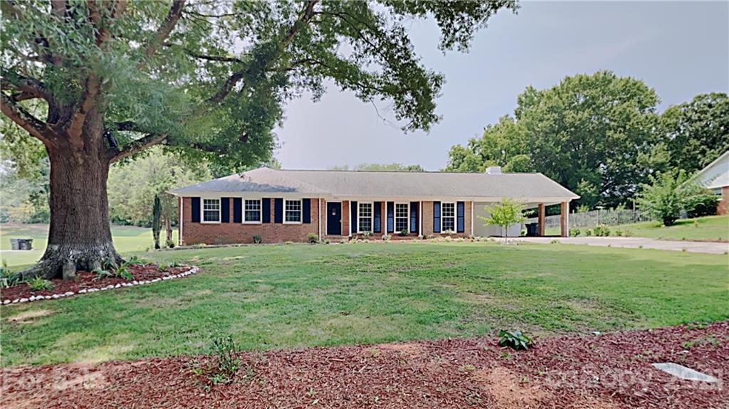 1404 Crescent St., Monroe, NC 28112