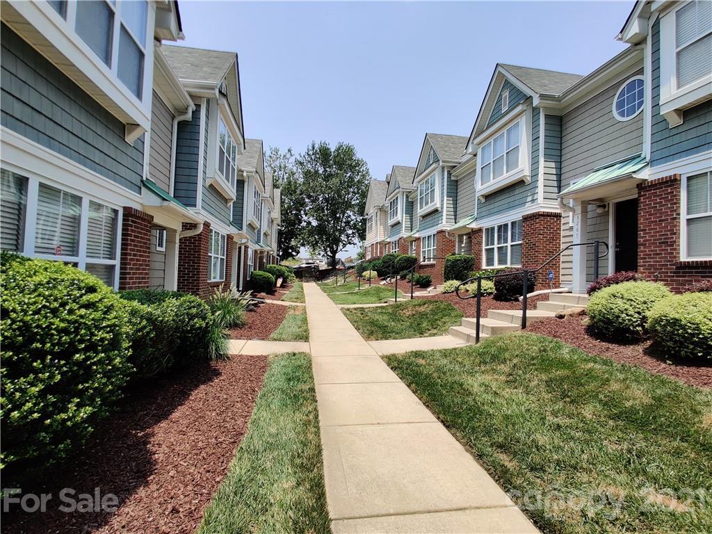 3263 Weston St., Charlotte, NC 28209