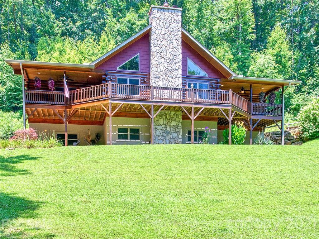 273 Mellow Springs Rd., Waynesville, NC 28786