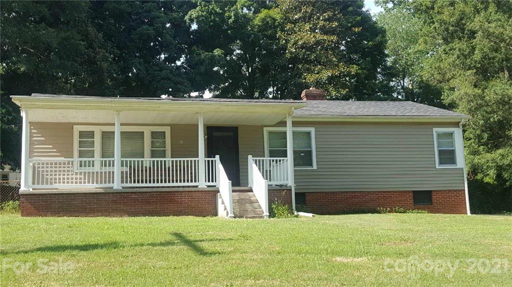813 Oval St., Kannapolis, NC 28081