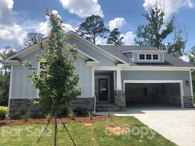 172 Broadleaf Dr., Denver, NC 28037
