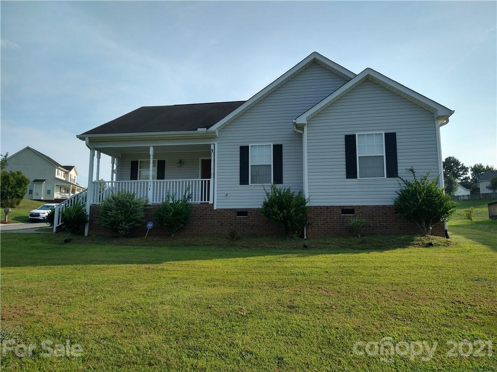 734 Loch Lomond Cir., Concord, NC 28025