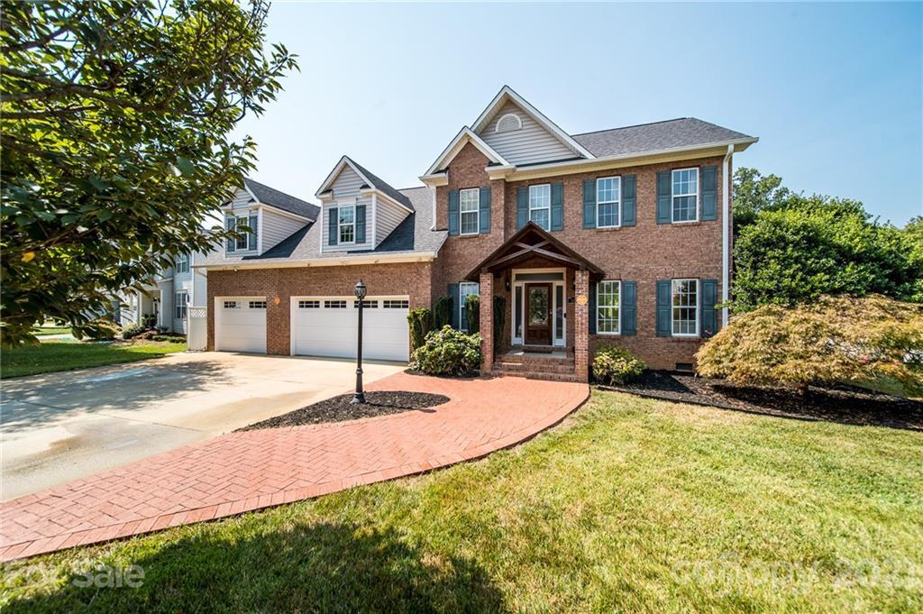 100 Cabot Dr., Winston-Salem, NC 27103