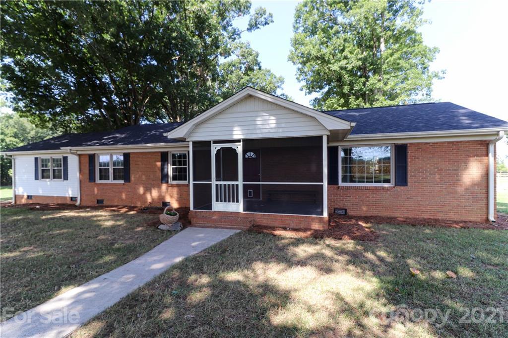 1424 Clarence Secrest Rd., Monroe, NC 28110