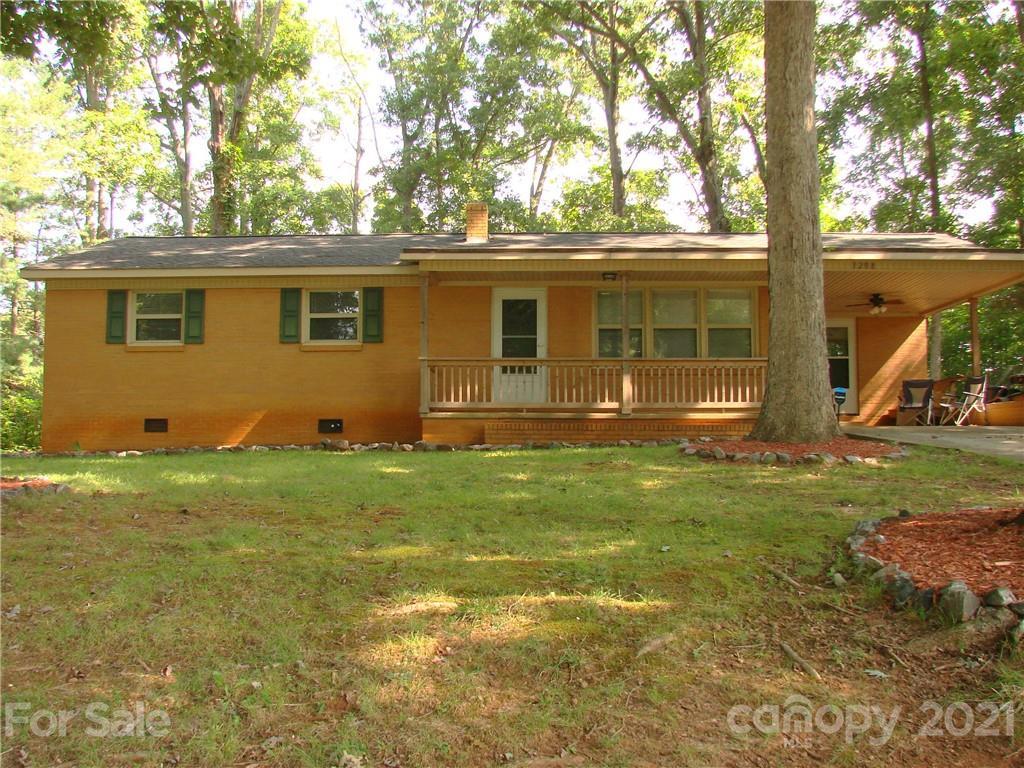 3208 Jurney Ave., Statesville, NC 28677