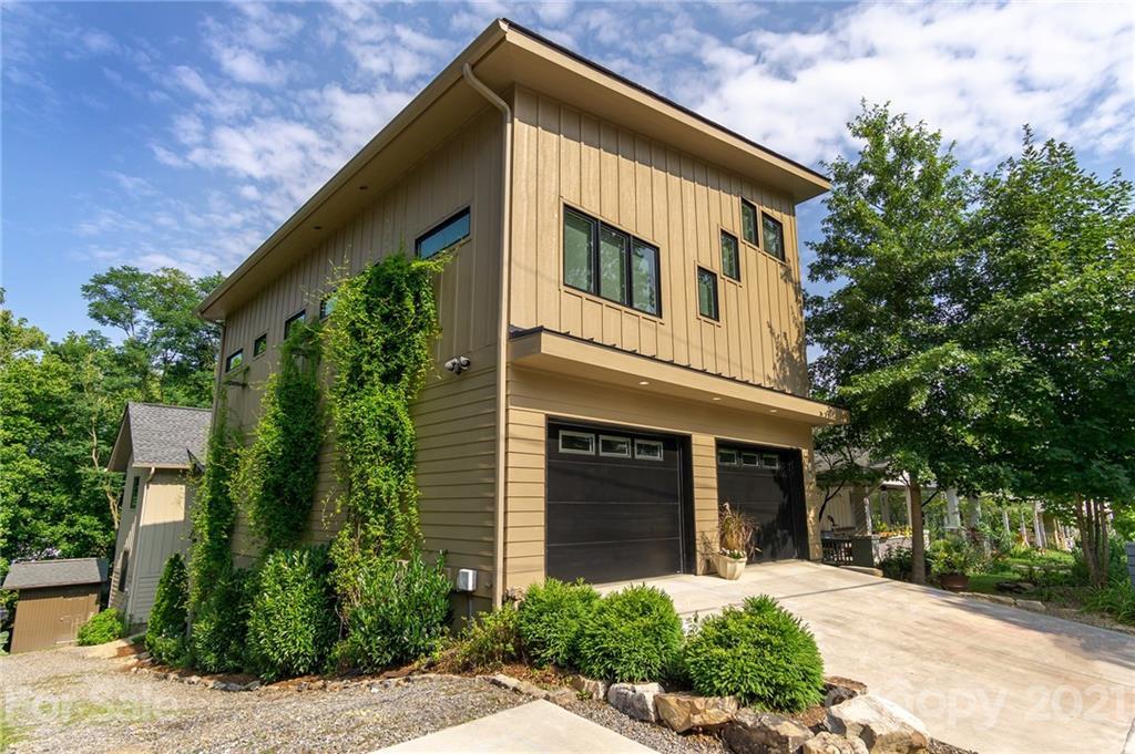 41 Fulton St., Asheville, NC 28801