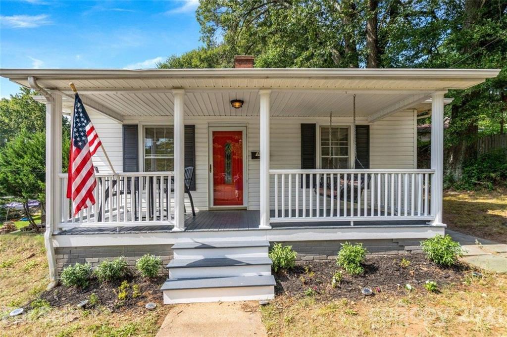 300 3rd St., Kannapolis, NC 28083