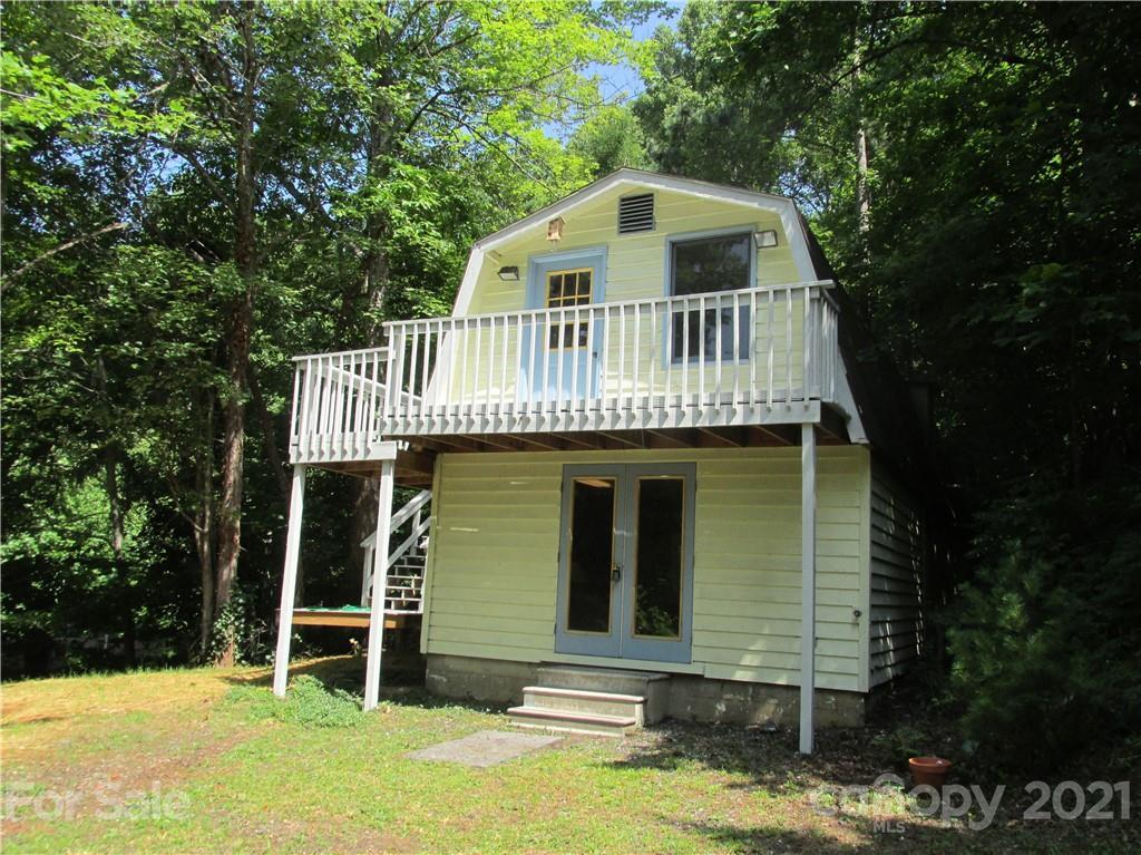 367 Elk Rd., Sylva, NC 28779