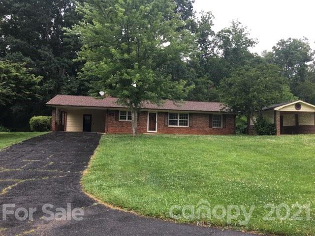 304 Sherwood Forest Dr., North Wilkesboro, NC 28659