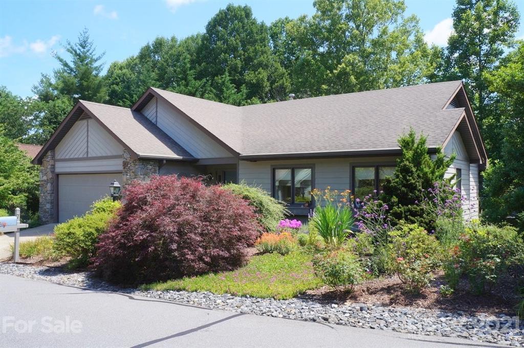 7 Brody Tr., Asheville, NC 28804