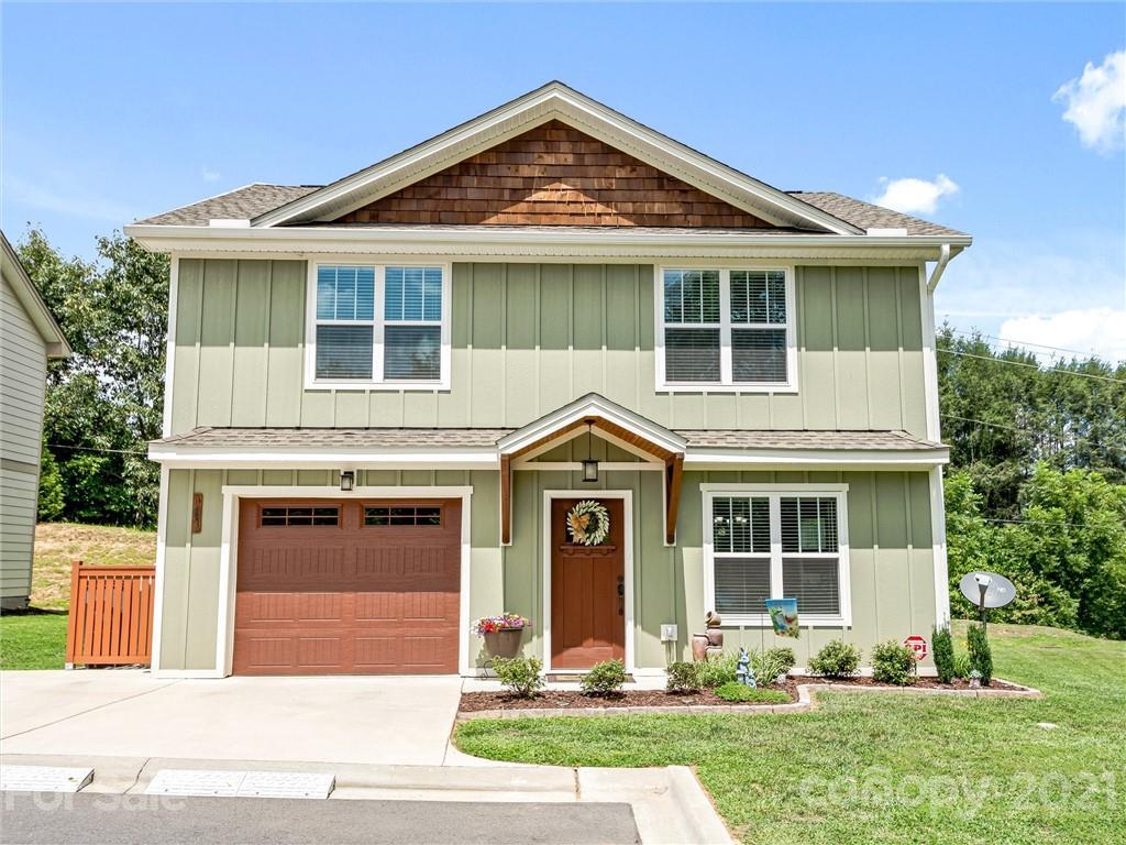 101 Towne Pl., Clyde, NC 28721