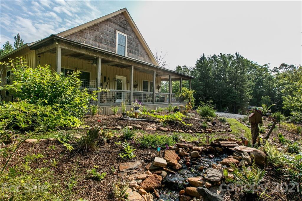 766 Garrett Rd., Mill Spring, NC 28756