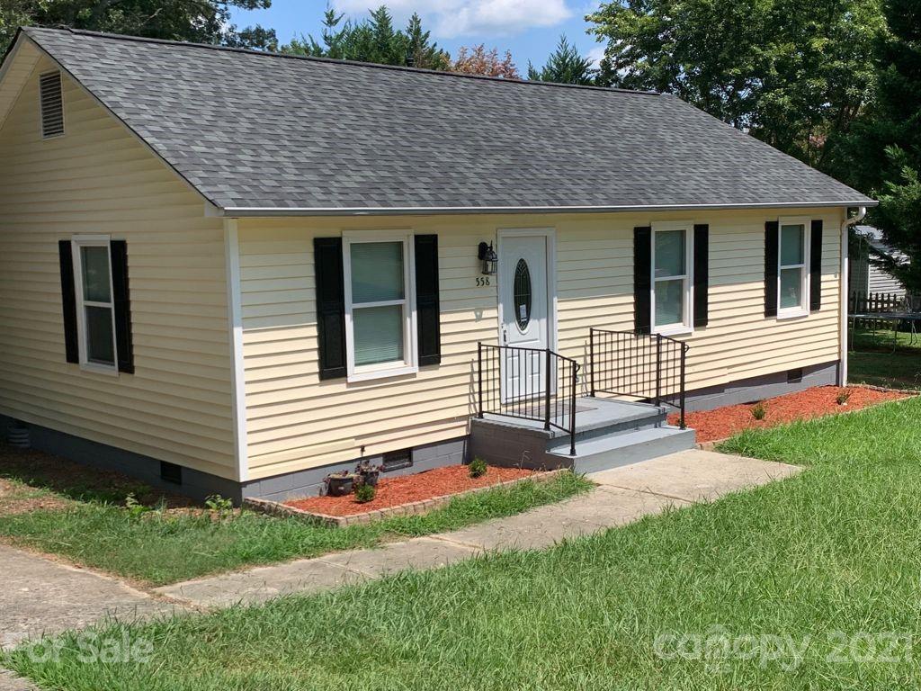 558 NW Sparta St., Concord, NC 28025