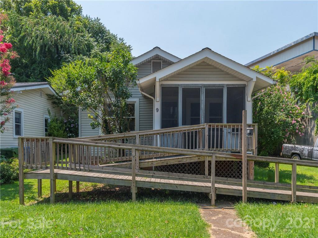 9 Nevada Ave., Asheville, NC 28806