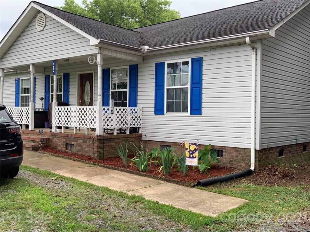 120 S Walnut St., Salisbury, NC 28146