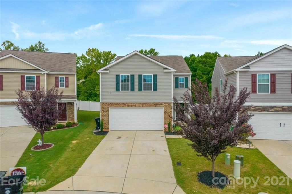 4292 Long Arrow Dr., Concord, NC 28025