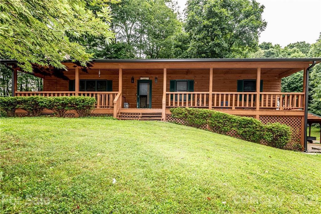 46 Lawter Ct., Leicester, NC 28748