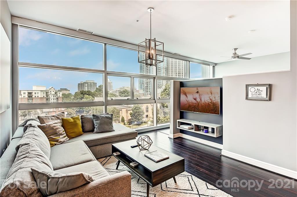 333 W Trade St. #602, Charlotte, NC 28202