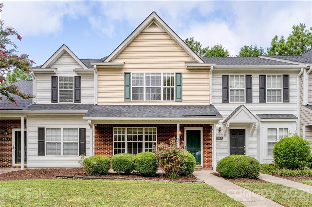 2912 Mayer House Ct., Charlotte, NC 28214