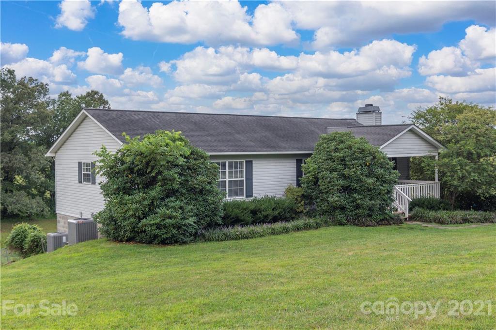 95 Goldview Rd., Asheville, NC 28804