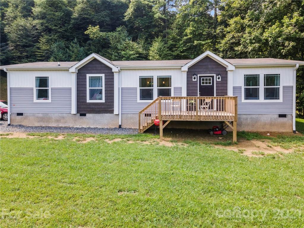 184 Mundy Cove Rd., Weaverville, NC 28787