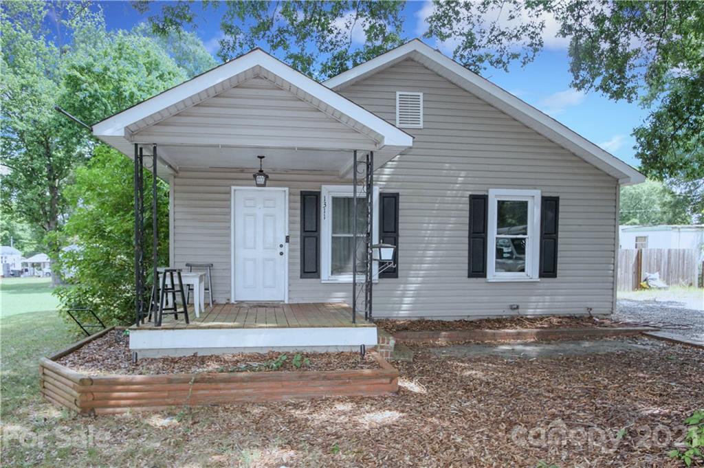 1311 Oakwood Ave., Kannapolis, NC 28081
