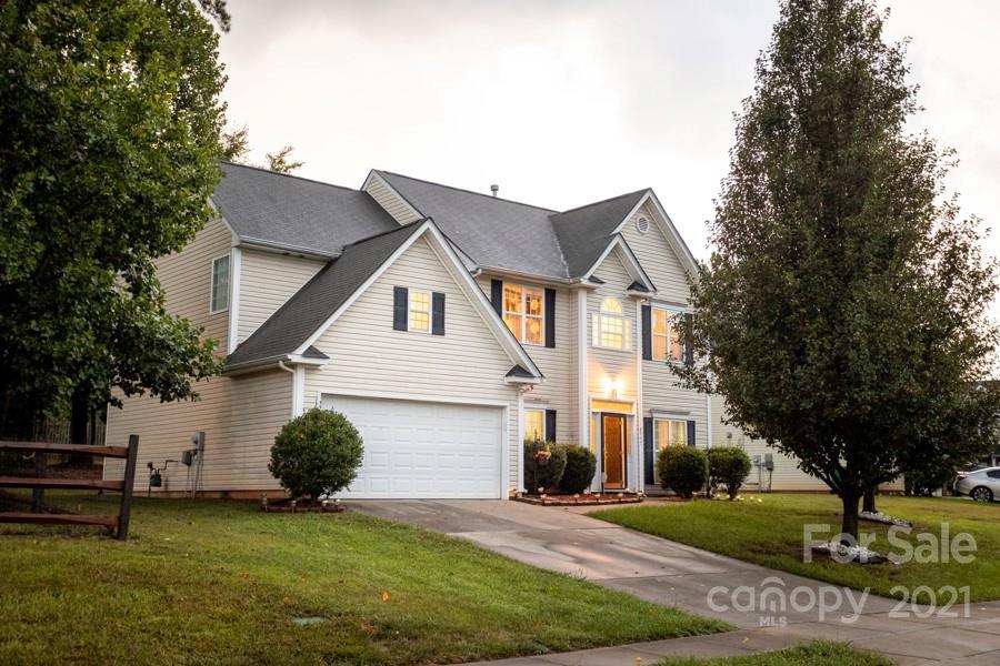 8337 Four Sisters Ln., Charlotte, NC 28215