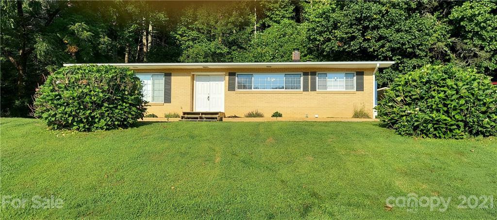 1549 Lake Tahoma Rd., Marion, NC 28752