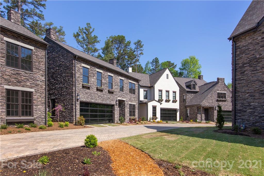 318 Ambleside Village Ln., Davidson, NC 28036