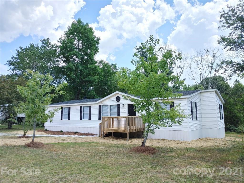 240 Sorrel Ln., Troutman, NC 28166