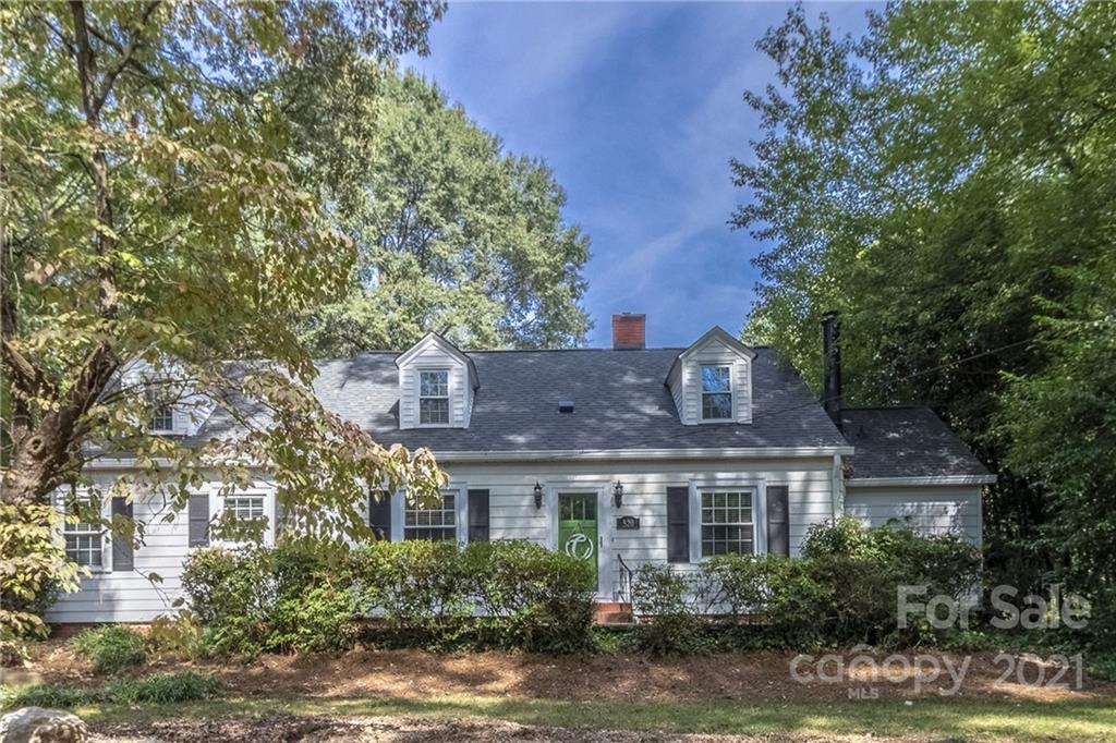 520 S Main St. #1, Davidson, NC 28036