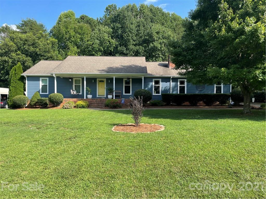 2334 Winterfield Dr., Gastonia, NC 28056