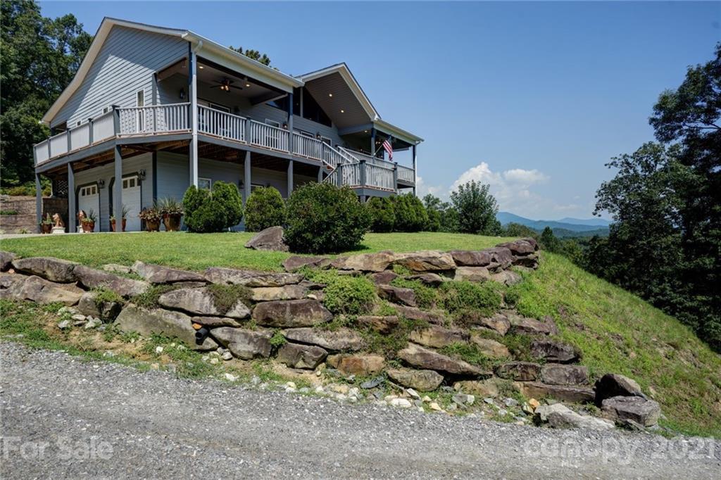 280 Robinson Gap Rd., Bryson City, NC 28713